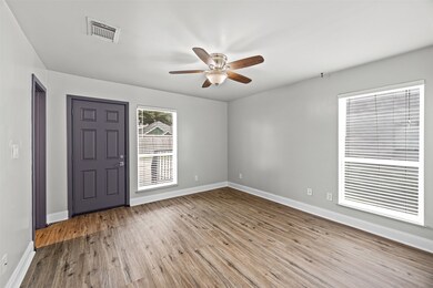 1716 Maryland St unit B, Houston, TX 77006 - photo 7