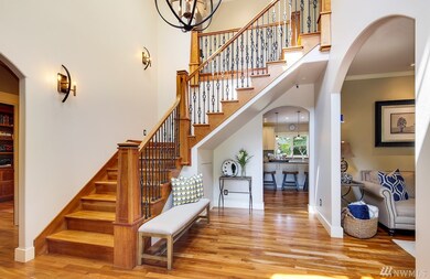 8304 Hunts Point Cir, Hunts Point, WA 98004 - photo 2