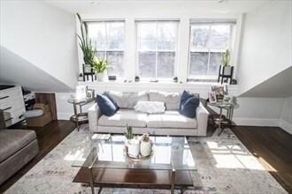 137 W Concord St unit 4, Boston, MA 02118 - photo 4