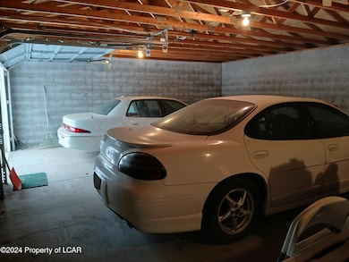 Carson upper garage
