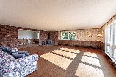 29 Dartmouth Ave, Lebanon, NH 03766 - photo 5