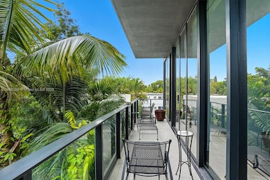 3156 SW 27th Ave unit 203, Miami, FL 33133 - photo 5