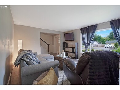 3070 7th St, Hubbard, OR 97032 - photo 6