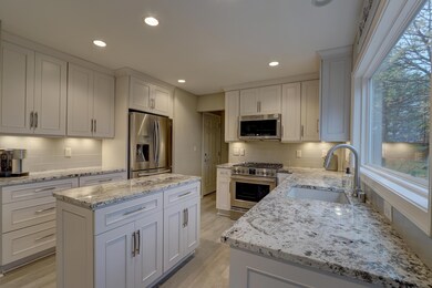 546 Herford Dr, Wales, WI 53183 - photo 5