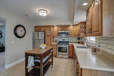 2 Green Grove Ave, Keyport, NJ 07735 - photo 6