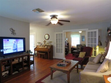 1215 Winston Dr, Richmond, TX 77469 - photo 3