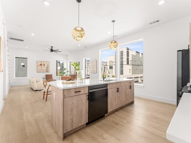 2019 N Prairie Ave unit 207, Dallas, TX 75204 - photo 6