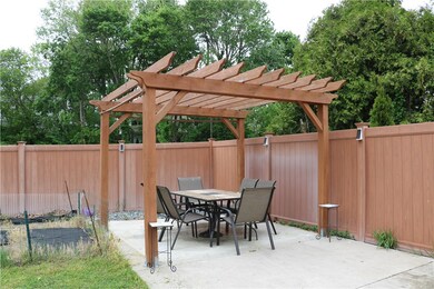 174 Gentian Ave, Providence, RI 02908 - photo 3