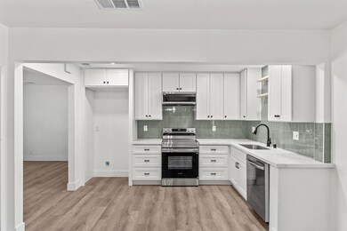 1370 N Willow Ave, Fresno, CA 93727 - photo 4