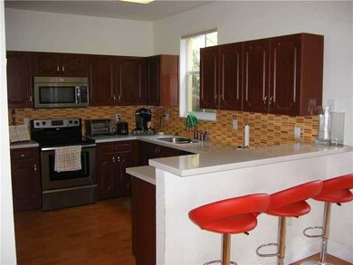 11319 NW 44th Terrace, Doral, FL 33178 - photo 4