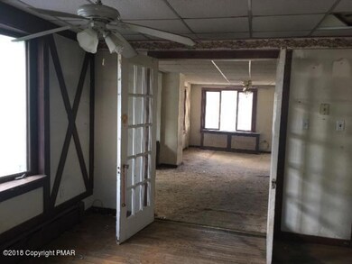214 W Patterson St, Lansford, PA 18232 - photo 6