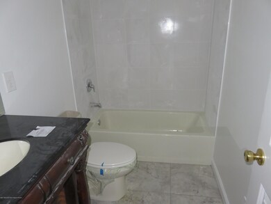 165 Shore Blvd unit 20, Keansburg, NJ 07734 - photo 6