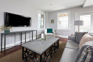 28 P St unit 1, Boston, MA 02127 - photo 5