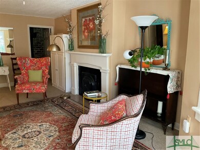 116 E Gaston St unit Garden Level, Savannah, GA 31401 - photo 3