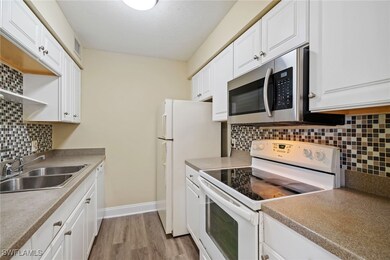 5325 Summerlin Rd unit 2509, Fort Myers, FL 33919 - photo 6