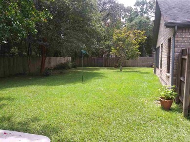 2705 Woodbreeze Dr, Cantonment, FL 32533 - photo 3