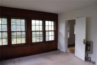 926 Radio Rd, Statesville, NC 28677 - photo 5