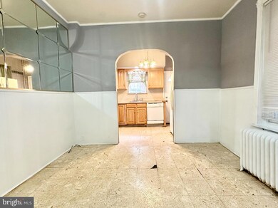 2236 Moore St, Philadelphia, PA 19145 - photo 7