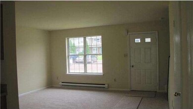 432 Blaker Dr, East Greenville, PA 18041 - photo 5