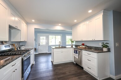 71 Shadow Lake Rd, Salem, NH 03079 - photo 6