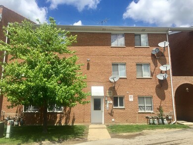 4151 Williamsburg Ct, Glenview, IL 60025 - photo 3