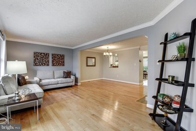 5 Sky Blue Ct, Germantown, MD 20874 - photo 5