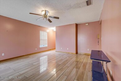 7955 Cherry Blossom Dr S, Jacksonville, FL 32216 - photo 3