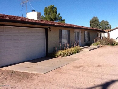 Attached 2 Car Garage
