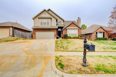 2528 W Mobile Place, Broken Arrow, OK 74011 - photo 2