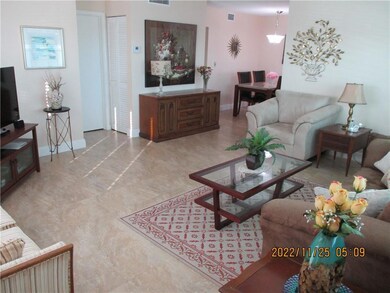 light and bright spacious living room, furnished t