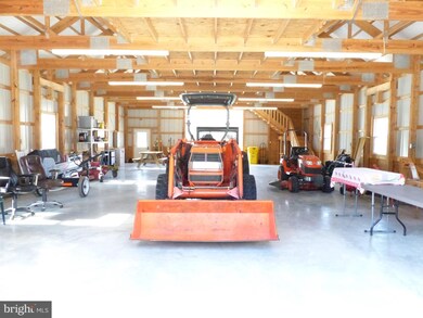 4060 Muddy Creek Rd, Harwood, MD 20776 - photo 4