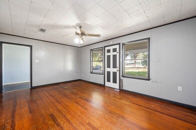 2007 W Highway 6, Alvin, TX 77511 - photo 6