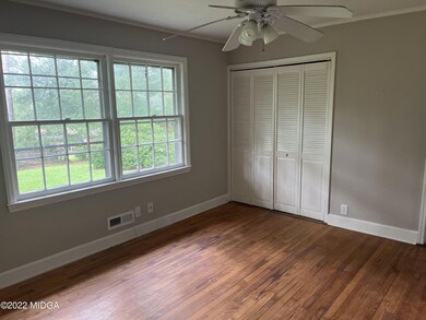 Bedroom1a