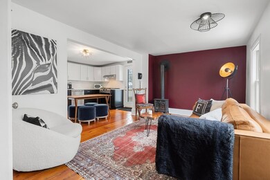 39 1/2 Boardman St unit 39, Newburyport, MA 01950 - photo 4