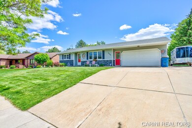 1-web-or-mls-1151 Alden Ct, Holland