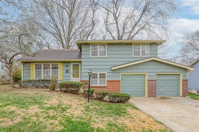 10801 W 56th Terrace, Shawnee, KS 66203 - photo 3