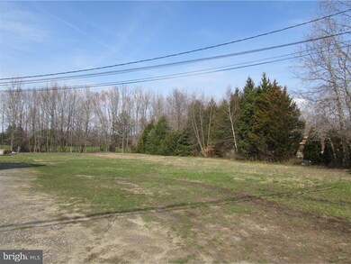 70 N Pennsville Auburn Rd unit 1, Penns Grove, NJ 08069 - photo 3
