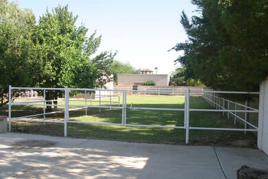 2022 E Caroline Ln, Tempe, AZ 85284 - photo 5