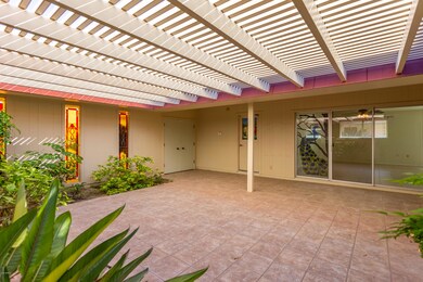 PRIVATE FRONT COURTYARD