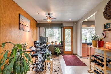 This dining area is currently being used as an off
