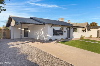 8614 E Windsor Ave-3
