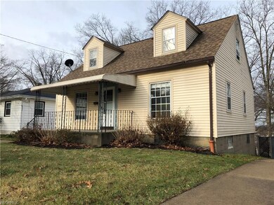 Newer siding and roof!
