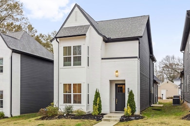 214 McCowat St, Jackson, TN 38301 - photo 2