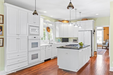 2018 Kenilworth Ln, Wilmington, NC 28405 - photo 5