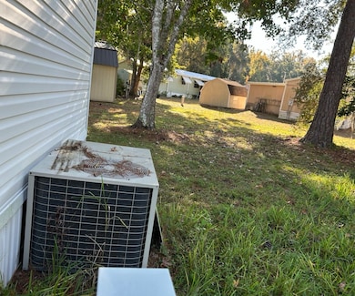 7207 Woodland Dr, Brooksville, FL 34601 - photo 4