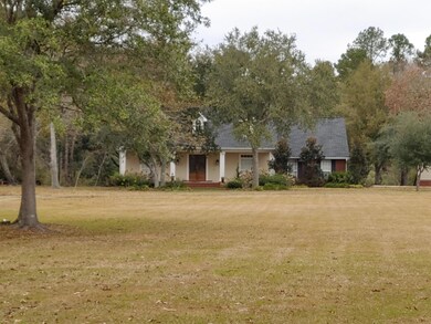 3701 Roberts Rd, Moss Point, MS 39562 - photo 2