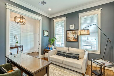 722 Ashland St, Houston, TX 77007 - photo 3