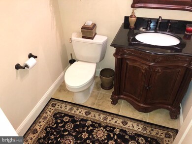 313 Saint James Dr, Langhorne, PA 19047 - photo 6