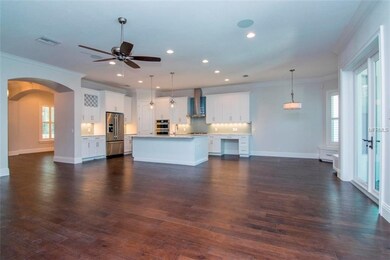 3921 W Leona St, Tampa, FL 33629 - photo 3