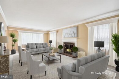 4500 Middle Ridge Dr, Fairfax, VA 22033 - photo 2